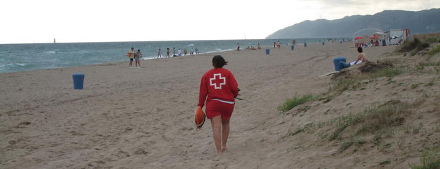 Servicio de vigilancia y prevención de la Cruz Roja en Gavà Mar (Verano de 2008)